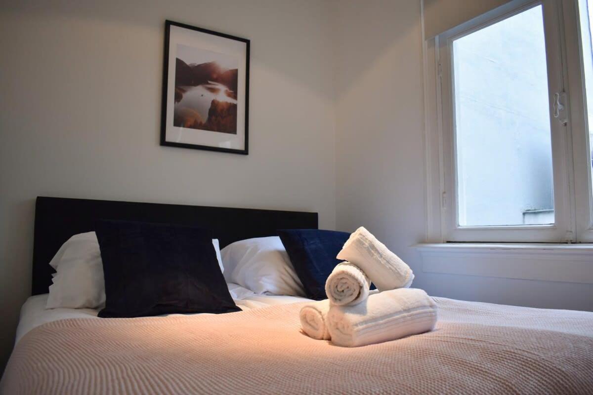 Rembrandtplein House A Bed & Breakfast Amsterdam Dış mekan fotoğraf